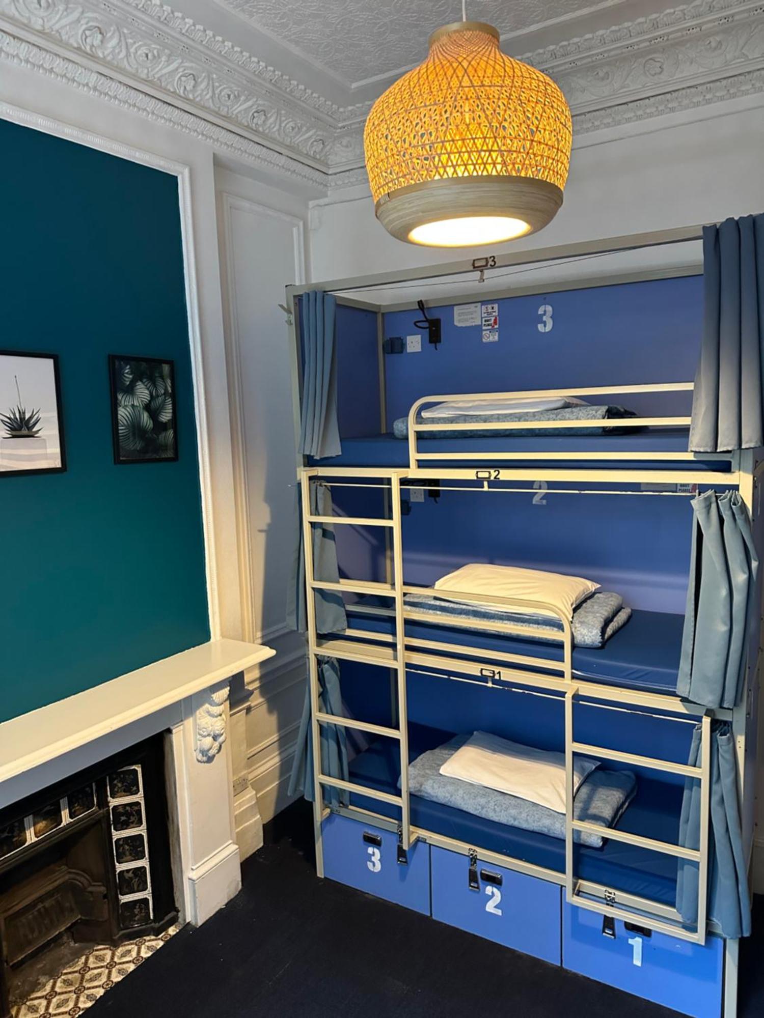 Smart Hyde Park Inn Hostel London Bagian luar foto